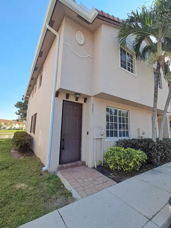 4207 Napoli Lake Drive, West Palm Beach, FL 33410