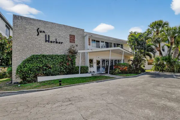 214 Inlet Way #106, Palm Beach Shores, FL 33404