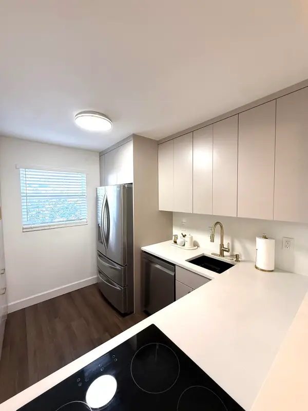 3170 Holiday Springs Boulevard #304, Margate, FL 33063