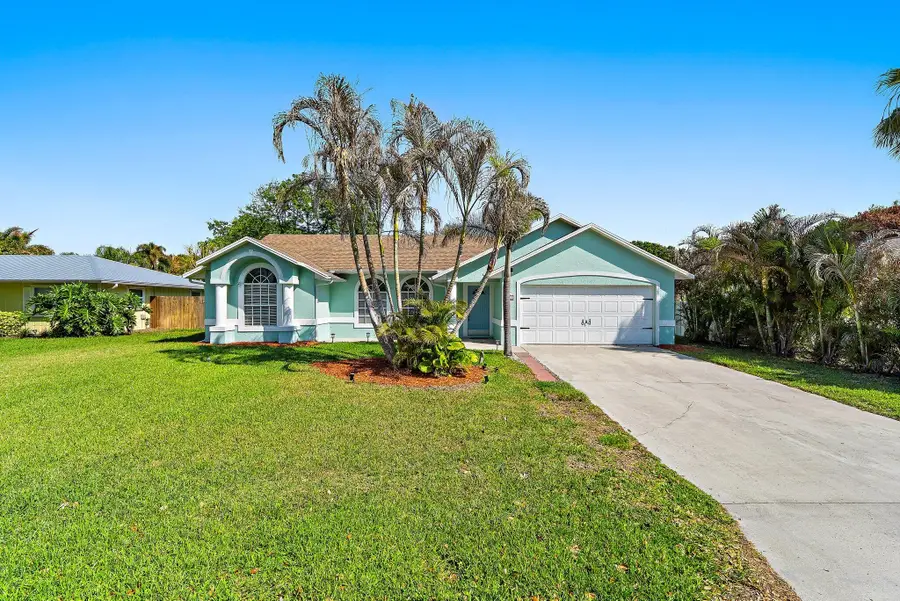 921 NE Zebrina Senda, Jensen Beach, FL 34957 - #2