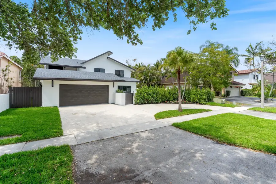 911 Mockingbird Lane, Plantation, FL 33324 - #3