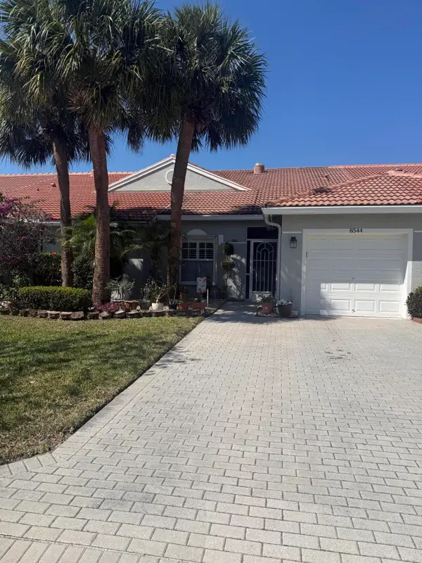 8544 Logia Circle, Boynton Beach, FL 33472