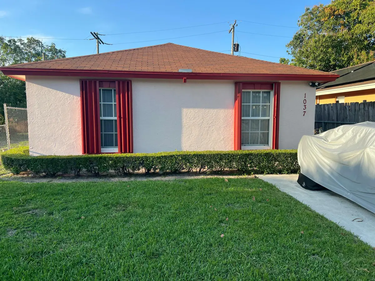 1037 17th Street, West Palm Beach, FL 33407 - #1