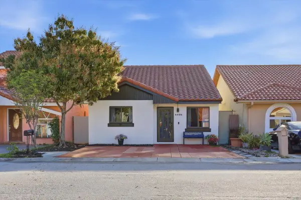 5465 W 27th Lane, Hialeah, FL 33016