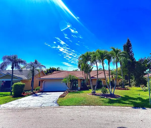 5260 NW 98th Lane, Coral Springs, FL 33076
