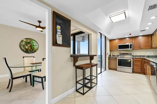 5951 Wellesley Park Drive #Apt 702, Boca Raton, FL 33433