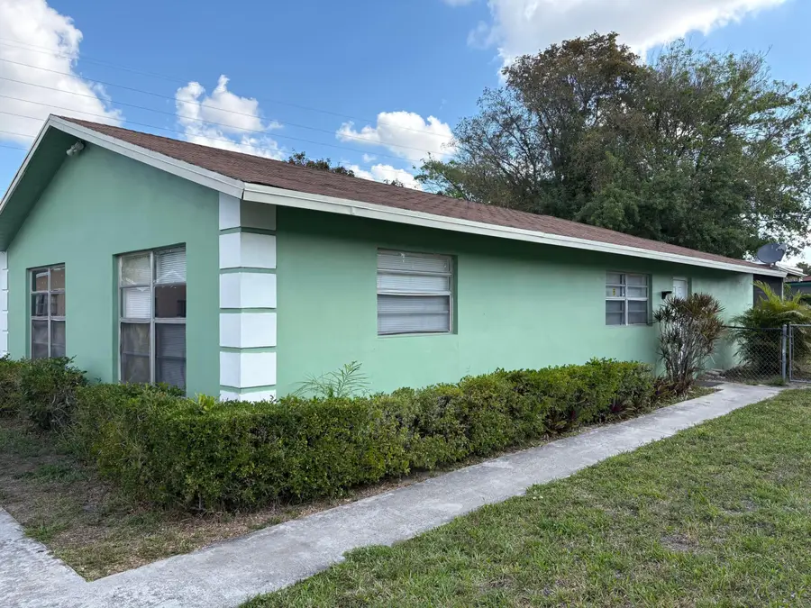 5954 Bahama Court, West Palm Beach, FL 33407 - #3