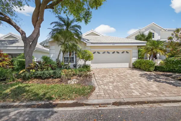 283 Canterbury Drive W, Palm Beach Gardens, FL 33418
