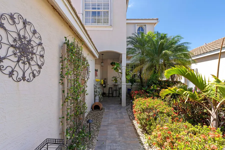 164 Berenger Walk, Royal Palm Beach, FL 33414 - #3