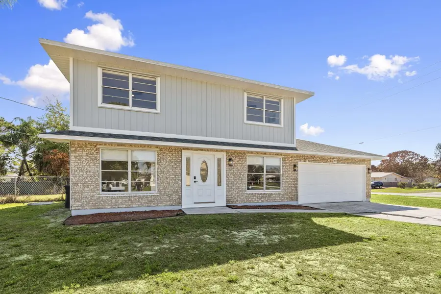 405 NE Midvale Street, Port Saint Lucie, FL 34983 - #2