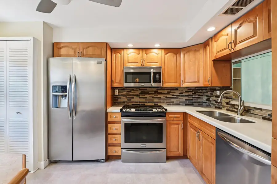 1101 Colony Point Circle #404, Pembroke Pines, FL 33026 - #2