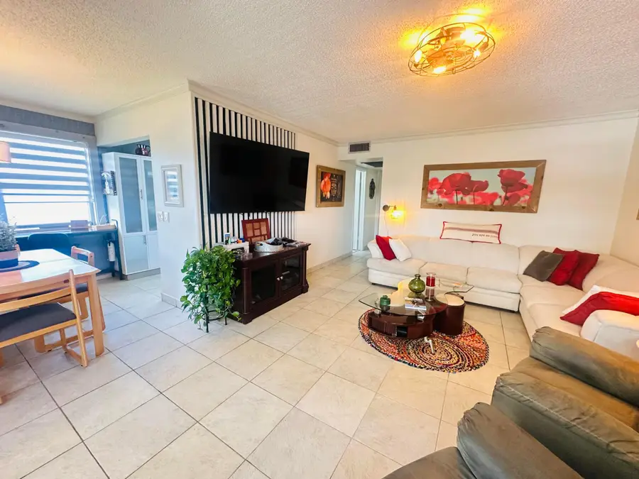 200 Ventnor L #200, Deerfield Beach, FL 33442 - #3