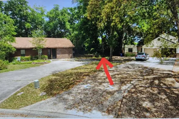 7520 Colony Cove Lane, Jacksonville, FL 32277