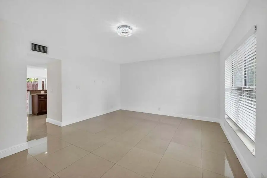 7506 NW 75th Street, Tamarac, FL 33321 - #3