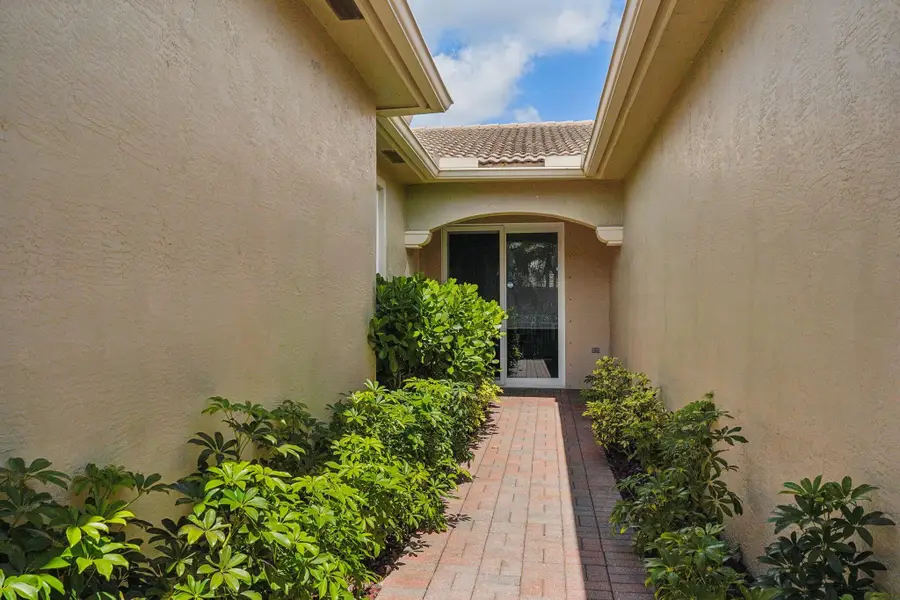 8601 Mangrove, West Palm Beach, FL 33411 - #2