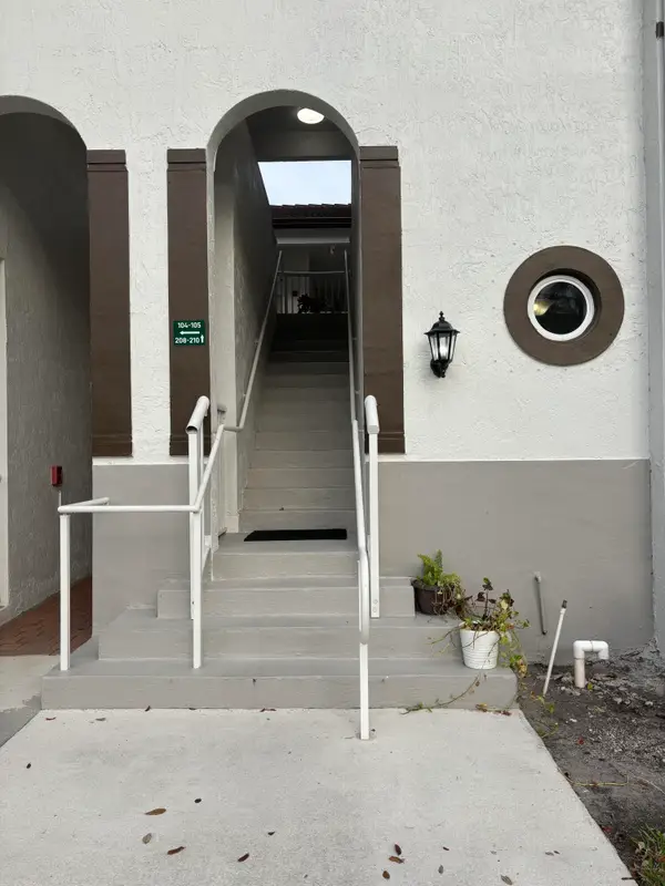 4311 SW 160th Avenue #210, Miramar, FL 33027