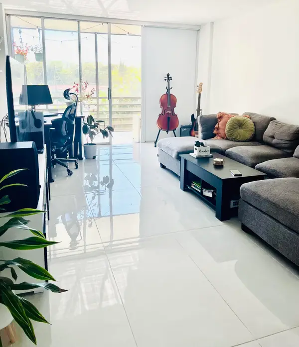 111 Royal Pk Drive, Oakland Park, FL 33309