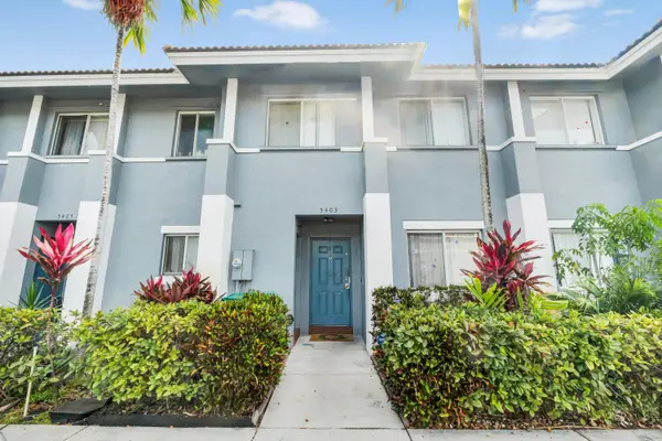 5403 SW 41st Street, Pembroke Pines, FL 33023