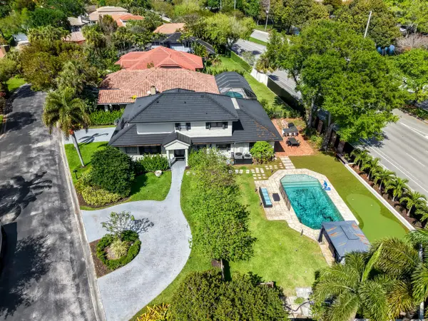 850 SW 87th Lane, Plantation, FL 33324