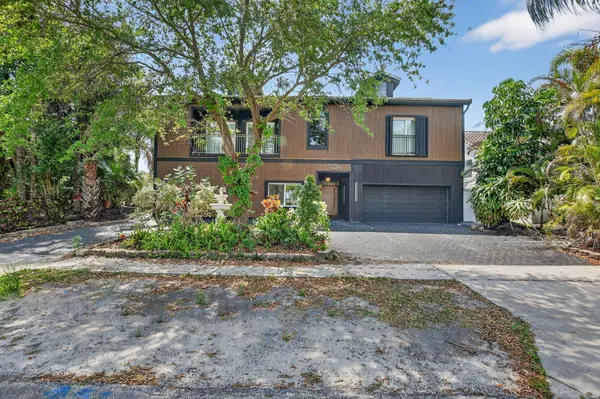 7134 San Sebastian Drive, Boca Raton, FL 33433