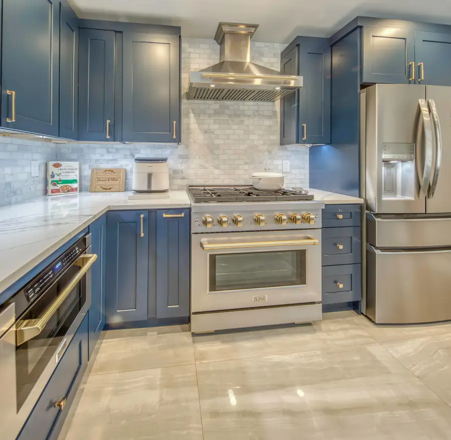 1328 Lake Victoria Drive, Lake Worth Beach, FL 33461 - #2