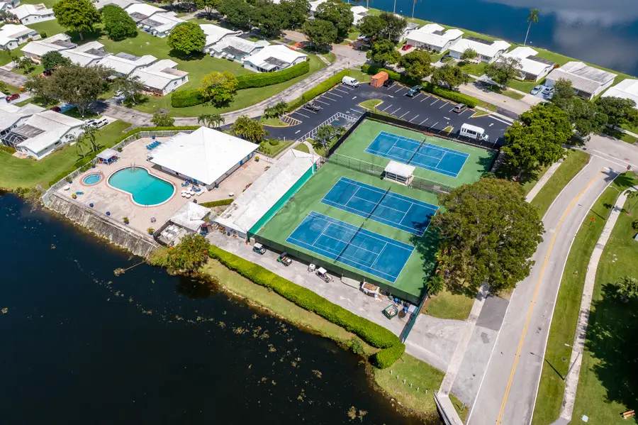 1050 NW 90th Way, Plantation, FL 33322 - #2