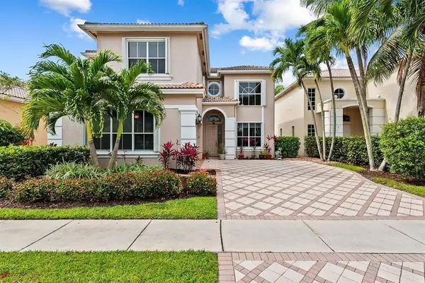 9728 Vineyard Court, Boca Raton, FL 33428