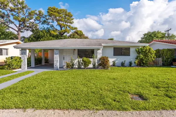 699 NE 40th Street, Oakland Park, FL 33334
