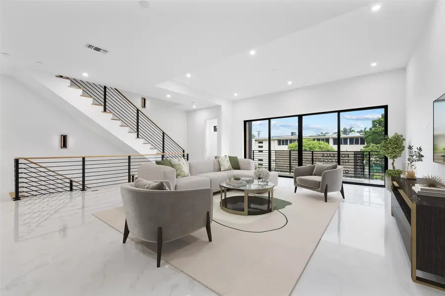 804 NE 2nd Street, Fort Lauderdale, FL 33301 - #3