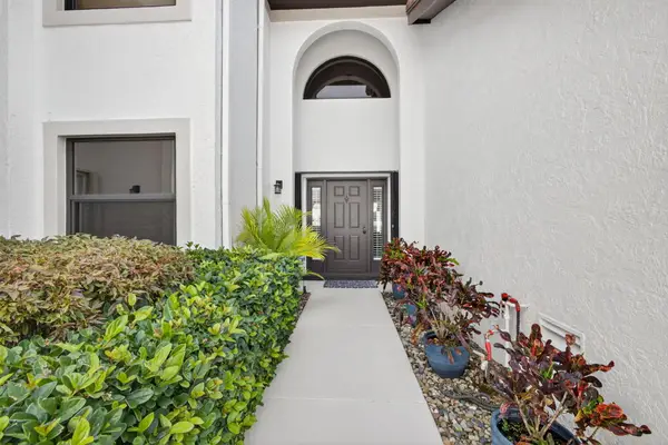 16550 Traders Crossing S #Apt 248, Jupiter, FL 33477