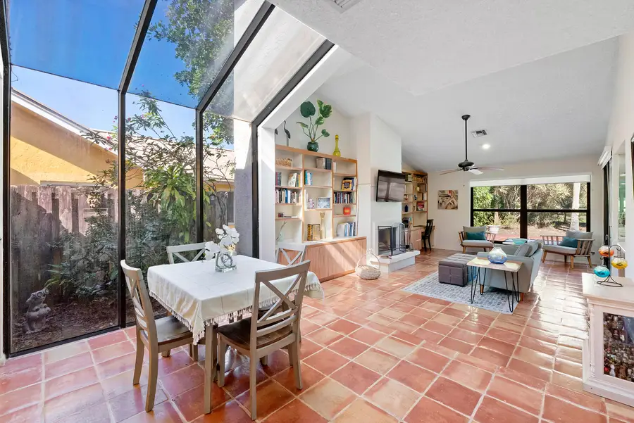 10551 NW 3rd Manor, Coral Springs, FL 33071 - #3