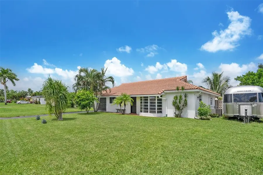 241 SW 13th Street, Boca Raton, FL 33432 - #3