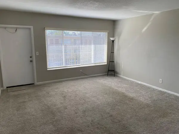 2303 S Federal Highway #19, Boynton Beach, FL 33435