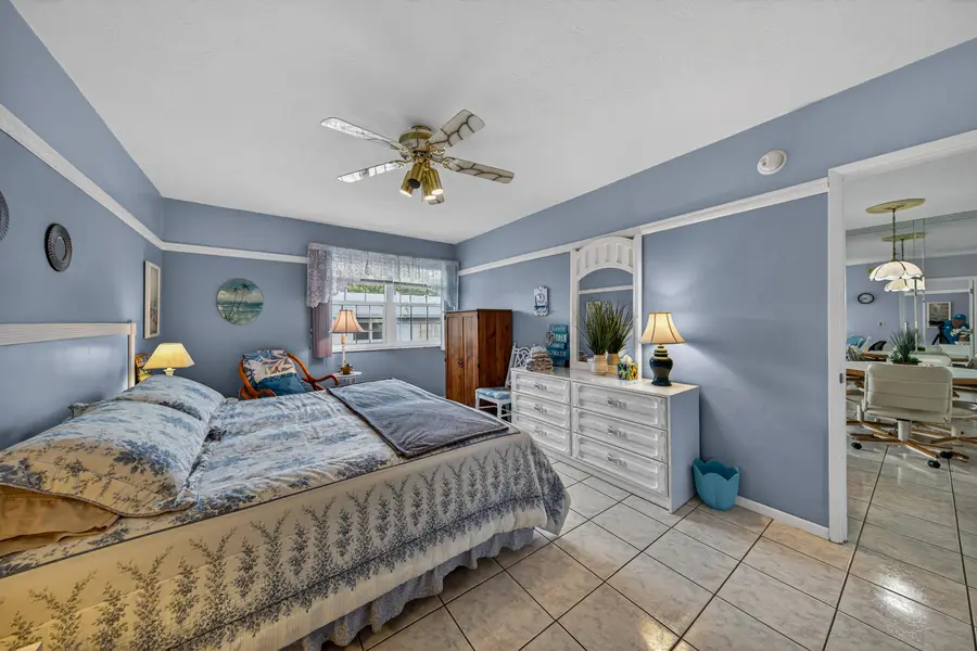 221 SE 9th Avenue #203, Pompano Beach, FL 33060 - #3