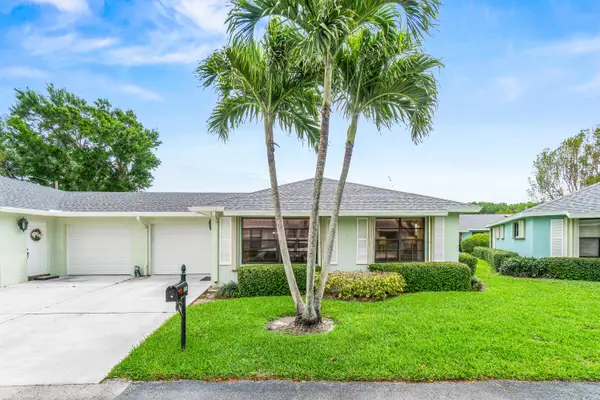 9865 Pecan Tree Drive #B, Boynton Beach, FL 33436