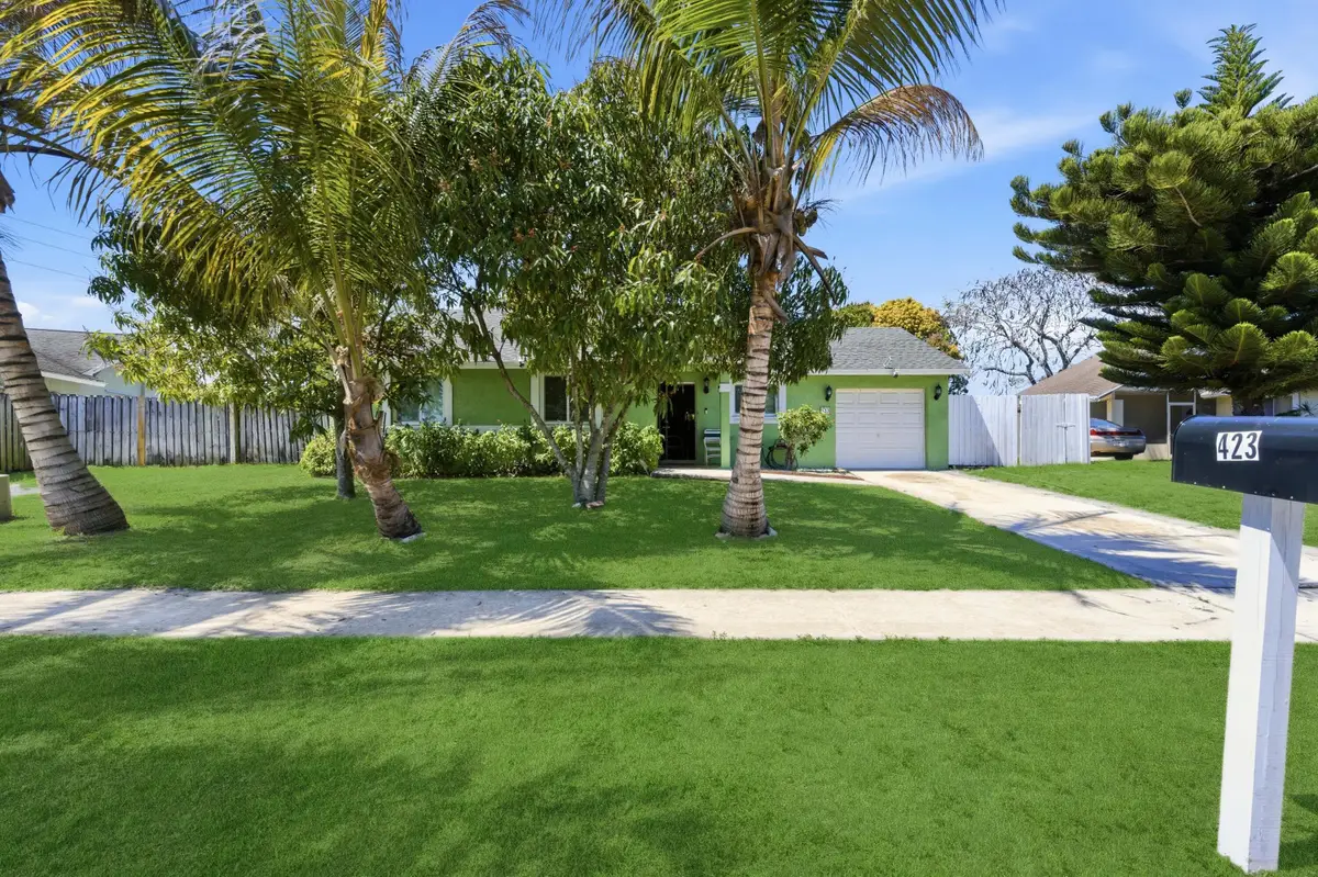 423 Foresta Terrace, West Palm Beach, FL 33415 - #1
