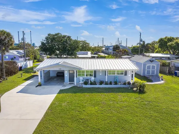 1640 4th Avenue, Vero Beach, FL 32960