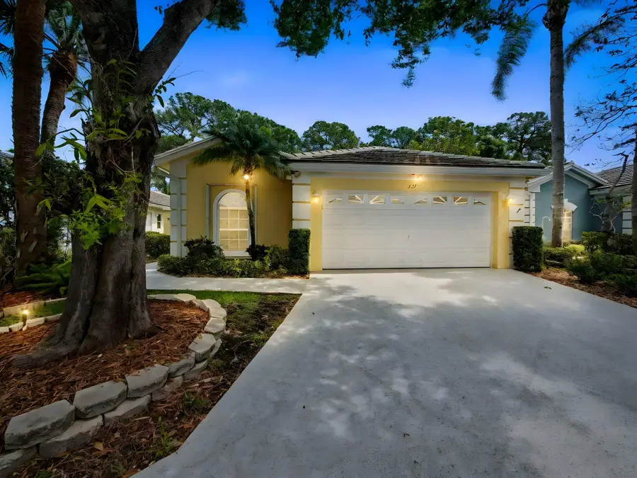157 Harbor Lake Circle, Greenacres, FL 33413 - #2