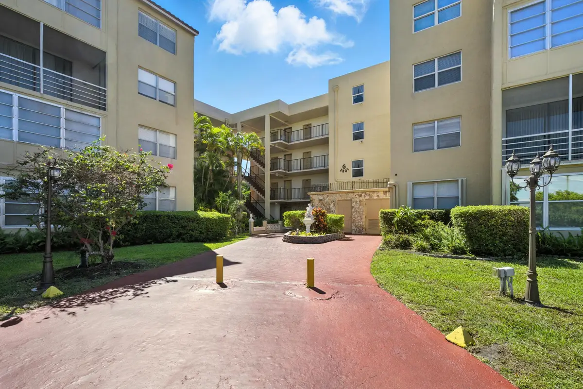 2801 Somerset Drive #101, Lauderdale Lakes, FL 33311 - #1