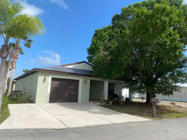 2 Kassaba Lane, Port St Lucie, FL 34952