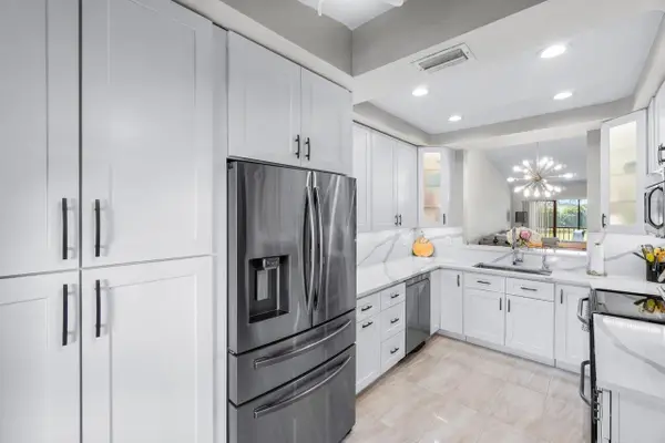 5120 Golfview Court #1722, Delray Beach, FL 33484