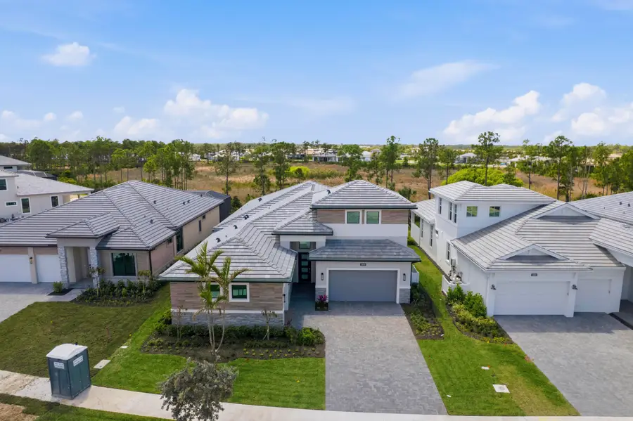 13688 Le Christine Drive, Palm Beach Gardens, FL 33412 - #2