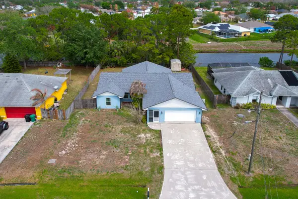 817 NW Archer Avenue, Port St Lucie, FL 34983