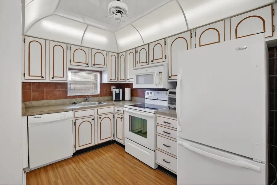 8921 S Hollybrook Boulevard #209, Pembroke Pines, FL 33025 - #2