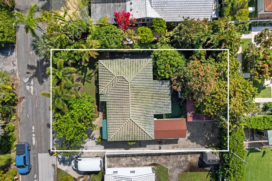 310 Russlyn Drive, West Palm Beach, FL 33405 - #2