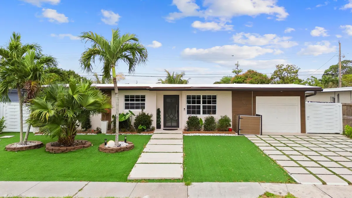 1895 Violet Avenue, West Palm Beach, FL 33415 - #1