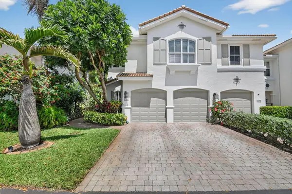 106 Las Brisas Circle, Hypoluxo, FL 33462