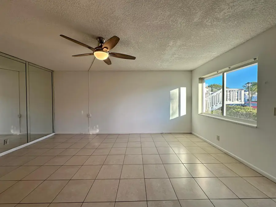 378 Durham L Circle #378, Deerfield Beach, FL 33442 - #3