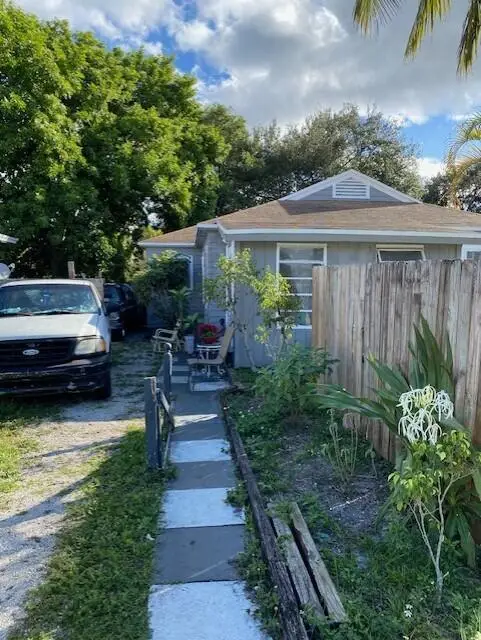 102 NW 28th Way, Fort Lauderdale, FL 33311 - #2