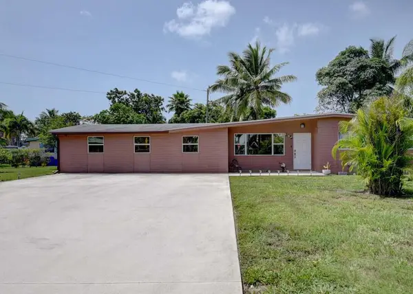 612 Hibiscus Drive, Royal Palm Beach, FL 33411